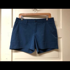 Under Armour golf shorts